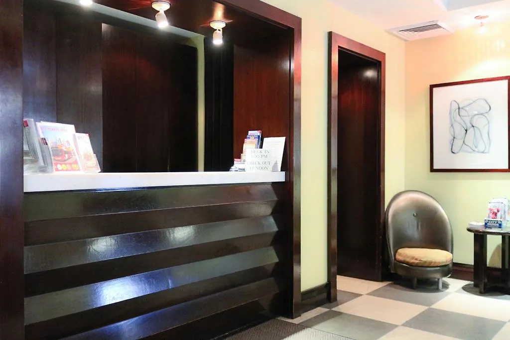 Park West Hotel New York 3*,