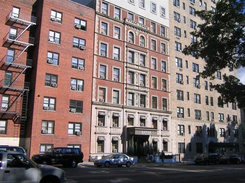 Park West Hotel Нью-Йорк