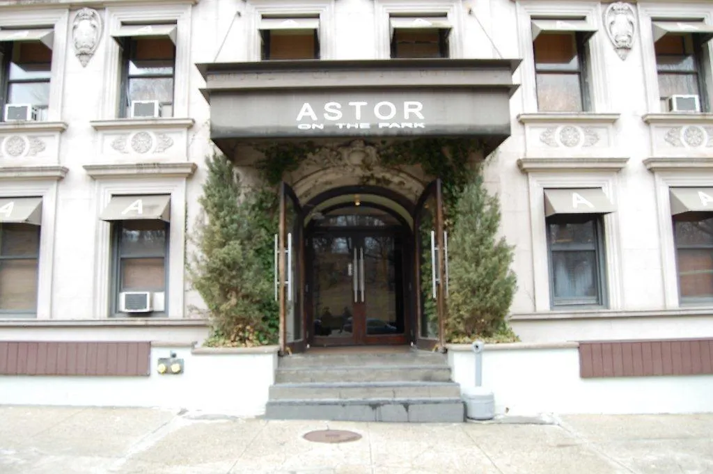 Park West Hotel Нью-Йорк