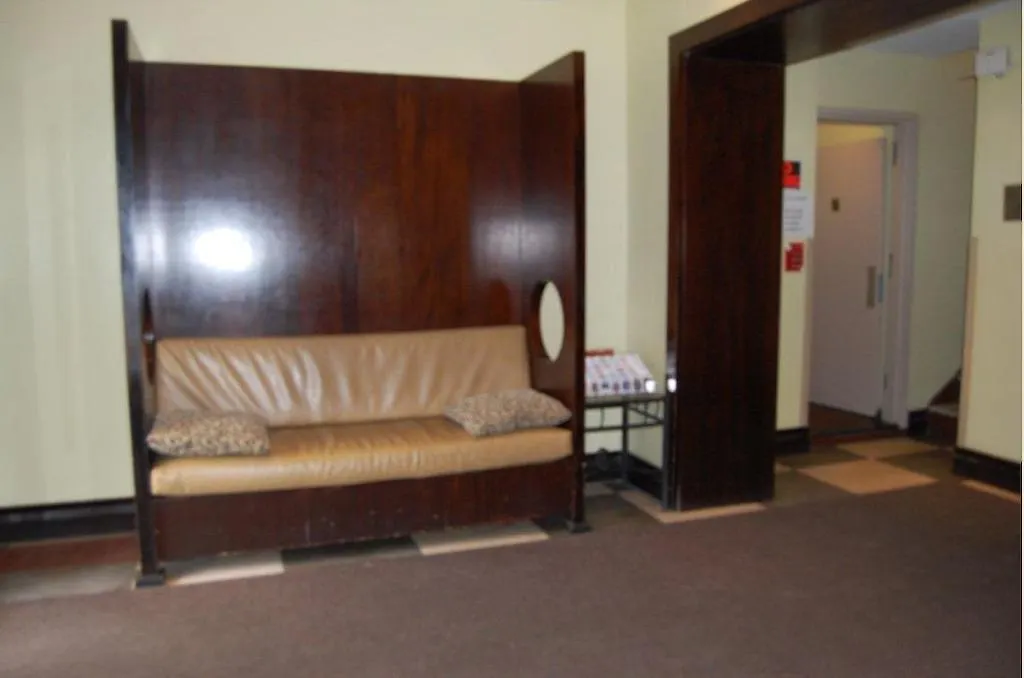Park West Hotel Нью-Йорк